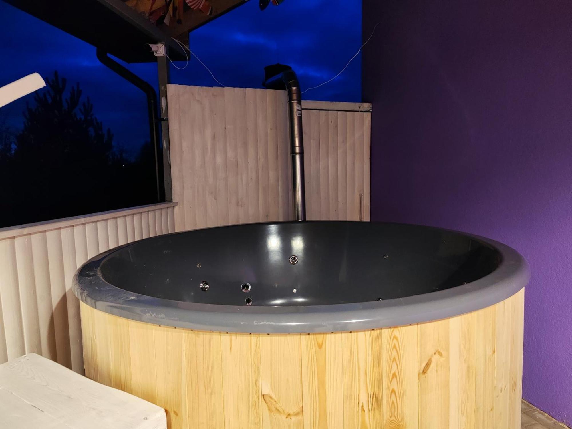 Apartment Jacuzzi Rr Terrace VNO Buitenkant foto
